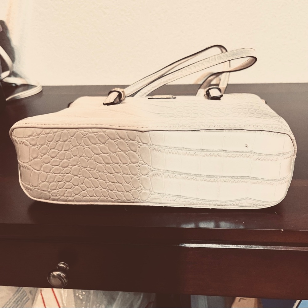 Anne Klein Vegan Tote Bag - Picture 5 of 10